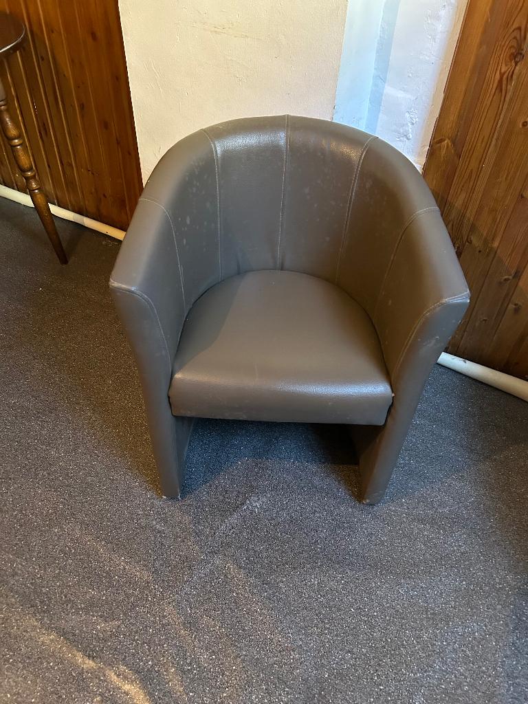 Urgent chaise taupe, Maison & Meubles, Chaises, Enlèvement, Comme neuf, Autres couleurs, Une