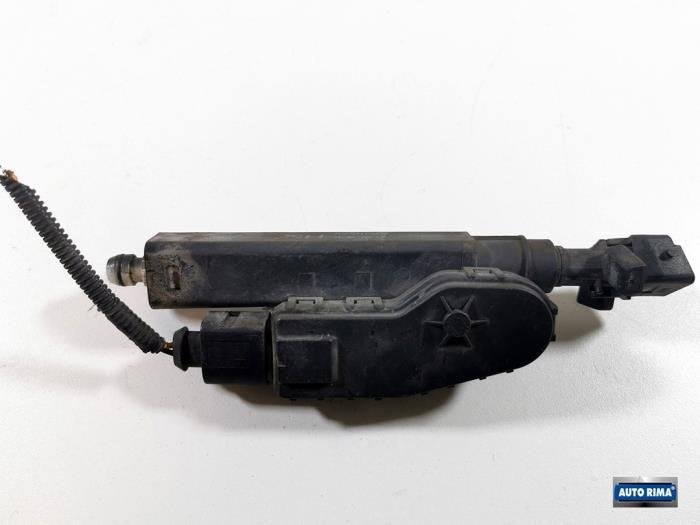 Koplamp Sproeier van een Volvo V70, Gebruikt, -, -, Ophalen of Verzenden