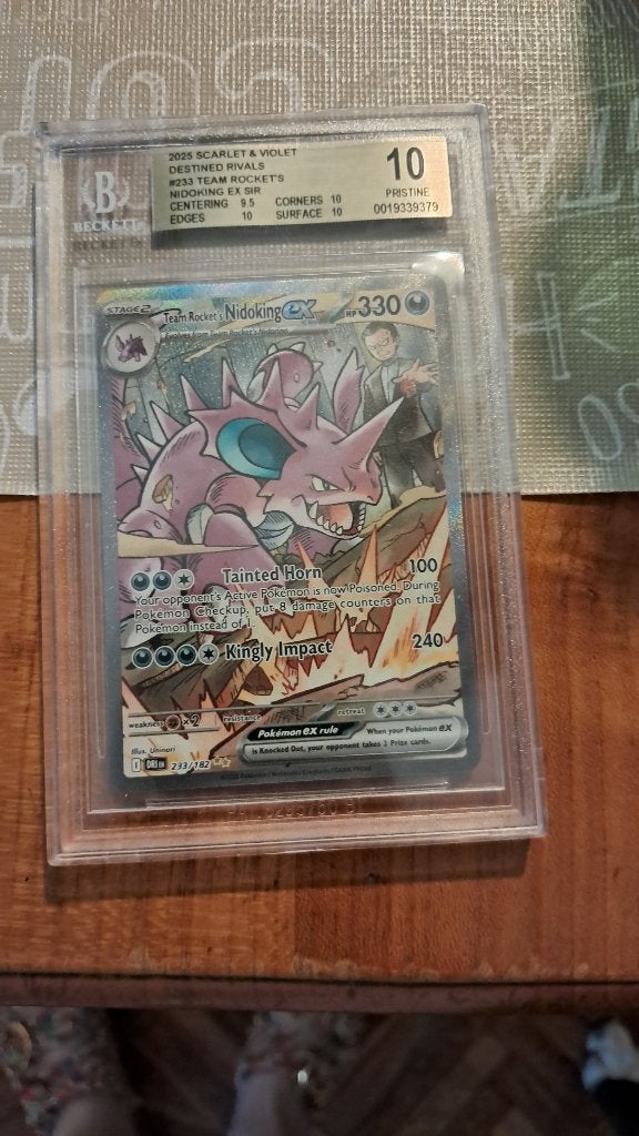 Destined rivals nidoking beckett 10, Hobby en Vrije tijd, Verzamelkaartspellen | Pokémon, Ophalen of Verzenden, Nieuw, Losse kaart