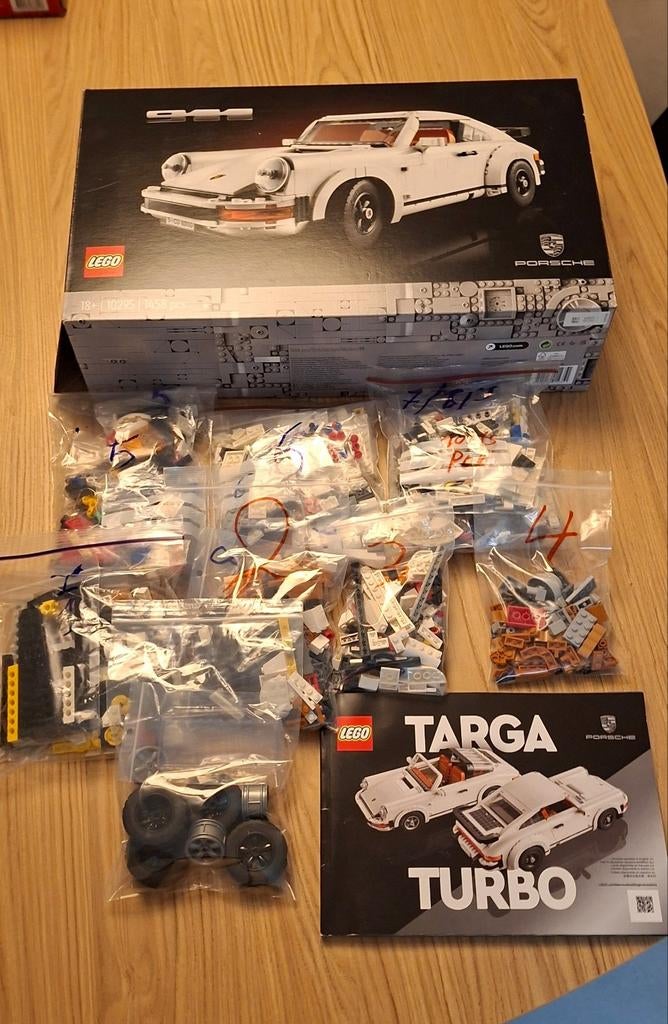 Lego Porsche 911 (10295), Ophalen of Verzenden, Zo goed als nieuw, Complete set, Lego