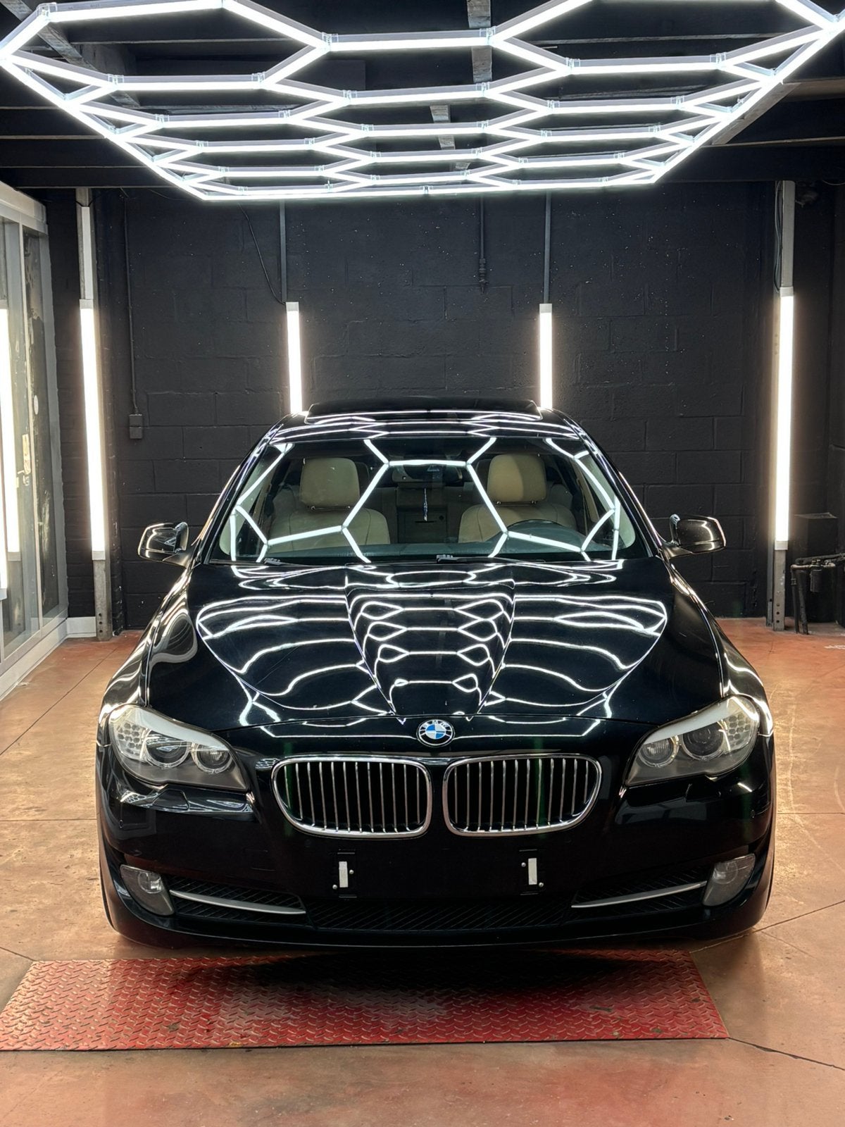 Bmw 5-serie, Auto's, Automaat, Achterwielaandrijving, Beige, Zwart