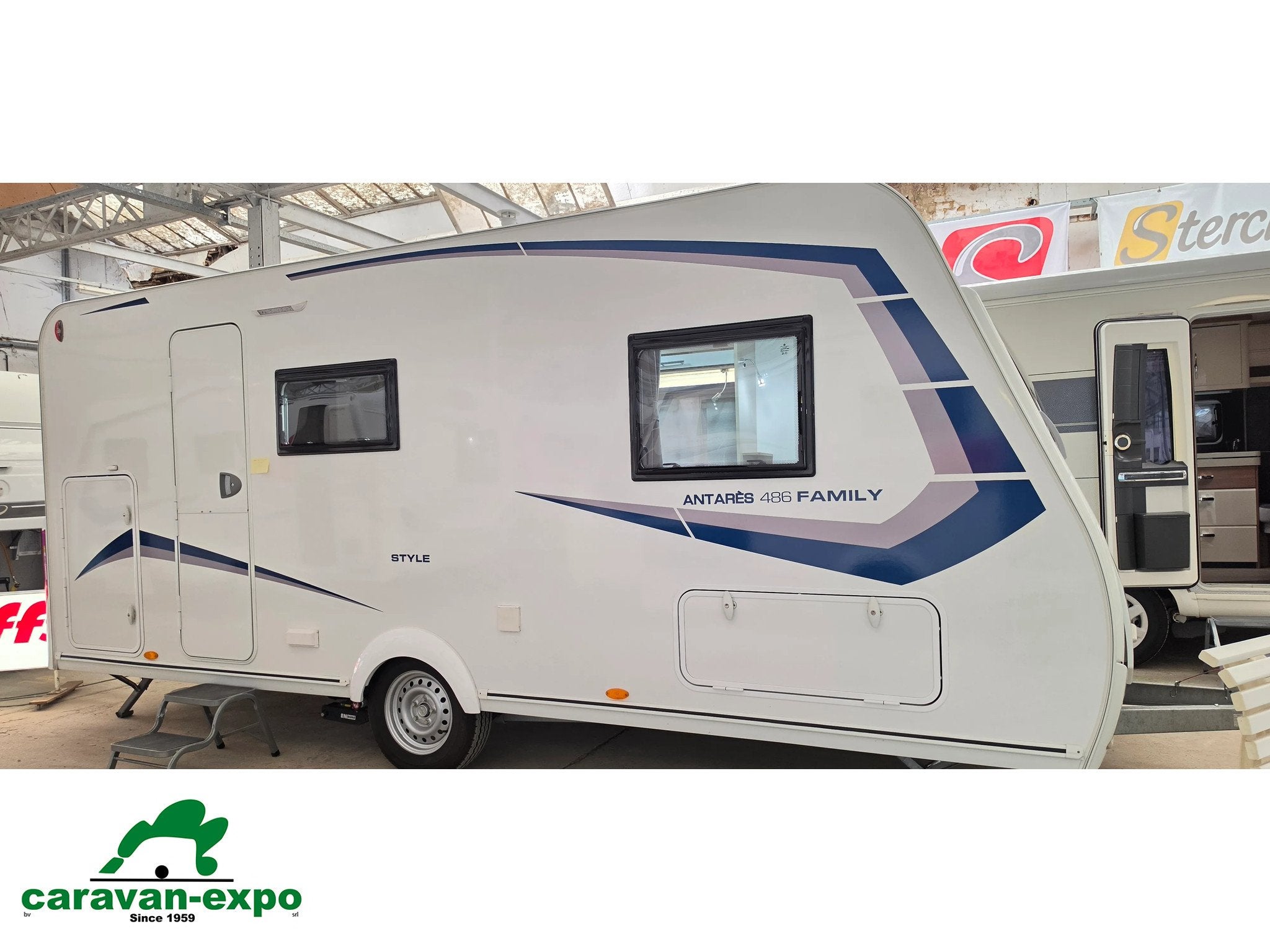 CARAVELAIR ANTARES 486 FAMILY, Caravanes & Camping, Caravanes, Entreprise, Jusqu'à 6, 5 à 6 mètres, Caravelair