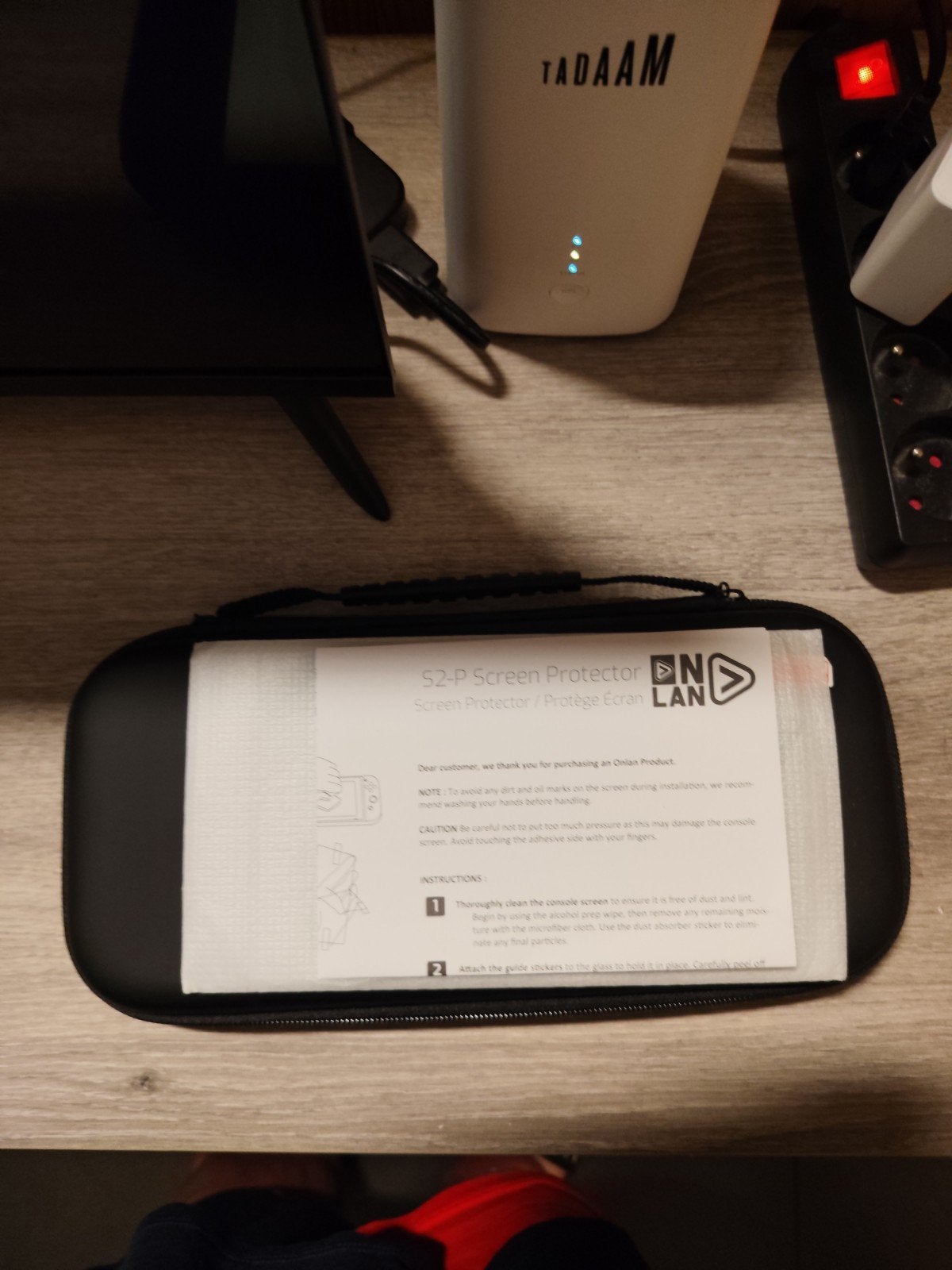 je vend housse switch 2+ verre trempé, Ophalen, Nieuw