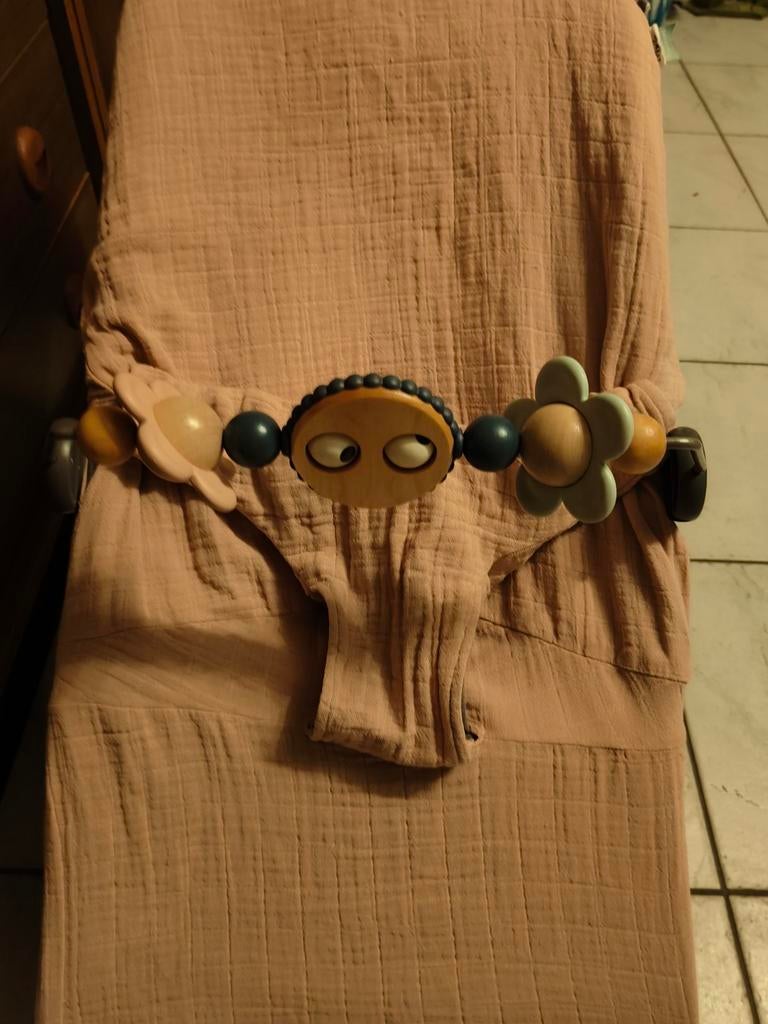 Babybjörn wipper met toebehoren, Ophalen