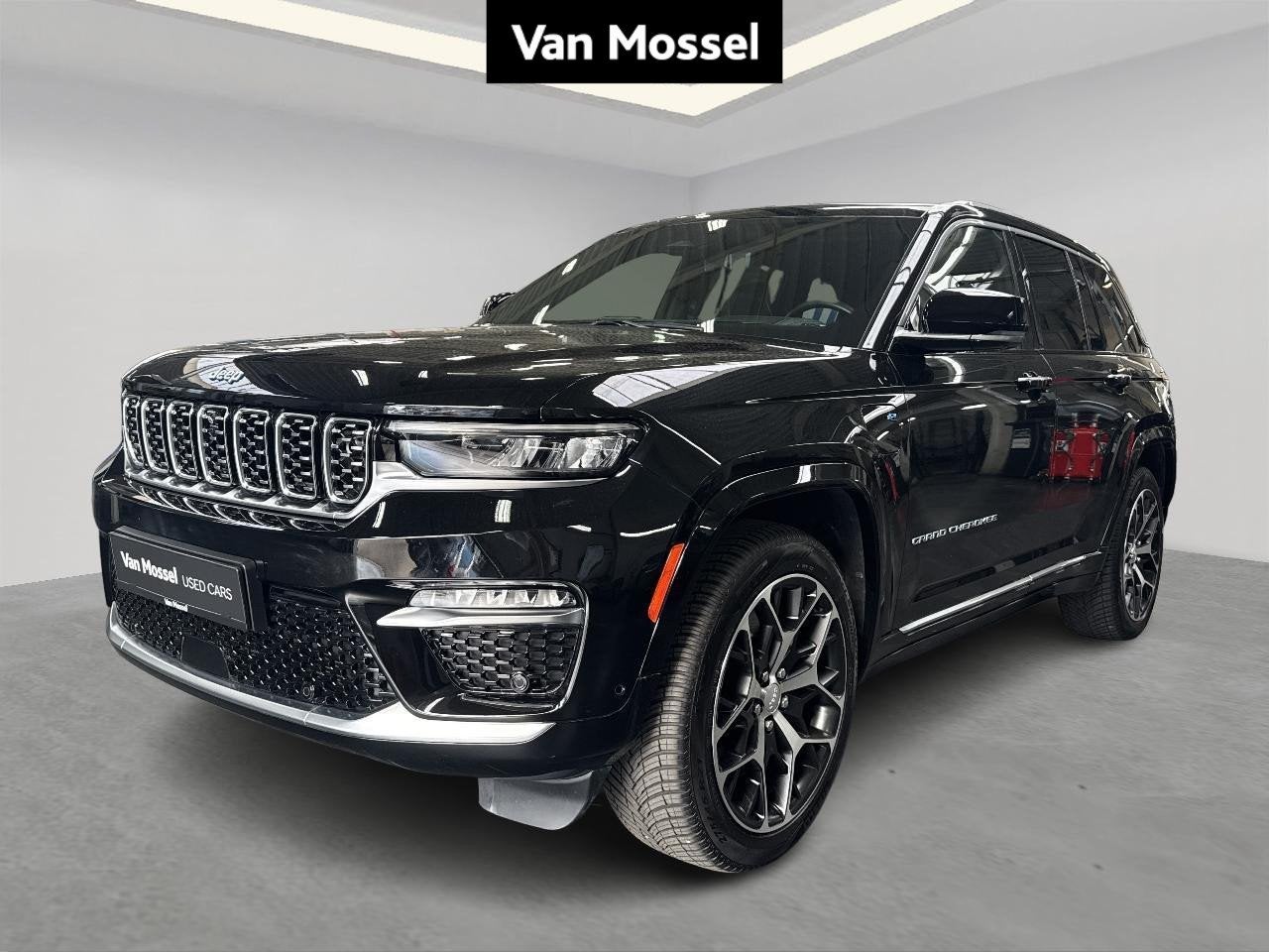 Jeep Grand Cherokee 2.0 4xe 380 PHEV 4WD Summit Reserve Luxe, Auto's, Automaat, Stof, Gebruikt, Zwart