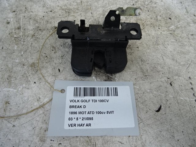 SERRURE COFFRE Volkswagen Golf IV Variant (1J5), Utilisé, Volkswagen, Haillon arrière