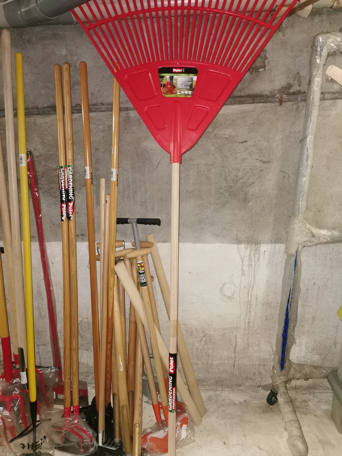 Polet tuinmateriaal, Ophalen, Nieuw, Polet