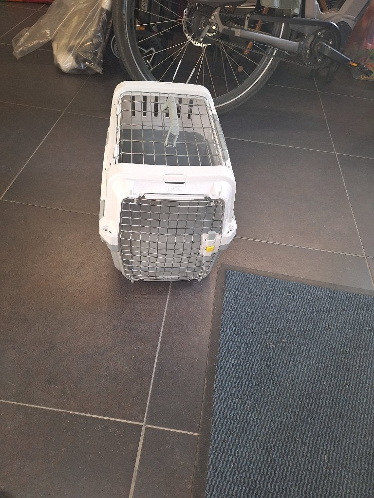 kattenbench, Dieren en Toebehoren, Ophalen, Zo goed als nieuw