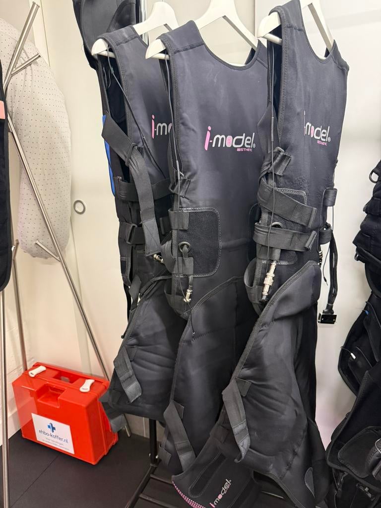 I-Model EMS passieve trainingen, Sport en Fitness, Ophalen, Zo goed als nieuw