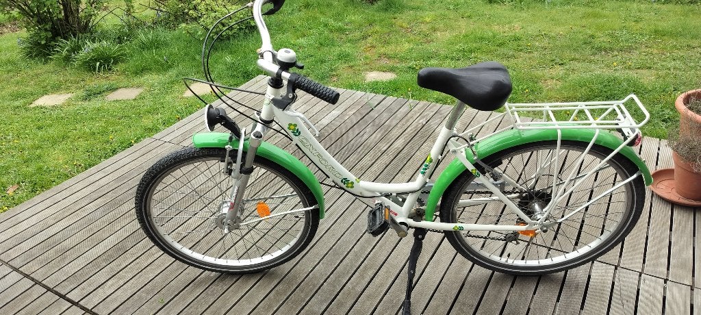 Fiets 10 jarige 22 inch, Fietsen en Brommers, Ophalen, 20 inch of meer, Gebruikt, Velgrem
