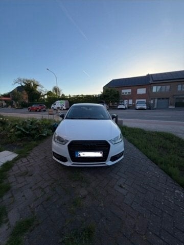 Audi A1 2016 1.4 Diesel, Autos, Audi, Particulier, A1, Air conditionné, Bluetooth, Verrouillage central, Cruise Control, Système de navigation