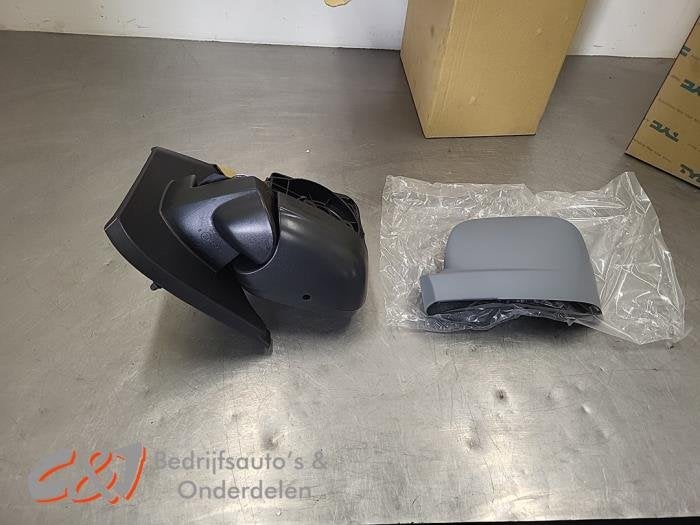 Rétroviseur extérieur gauche d'un Renault Trafic, Autos : Pièces & Accessoires, Rétroviseurs, Renault, -, 3 mois de garantie, Utilisé