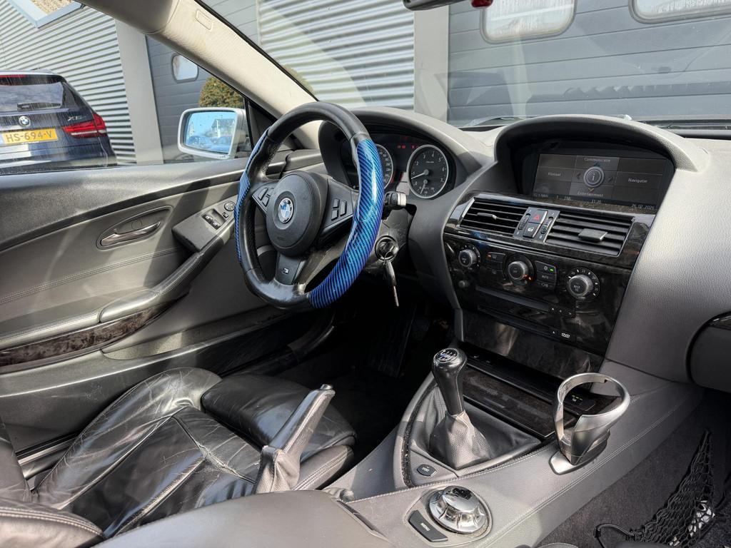 BMW 6-serie 630i | Head-Up Display | Lederen Bekleding | Sto, Auto's, BMW, 4 zetels, Gebruikt, Zwart, 1465 kg