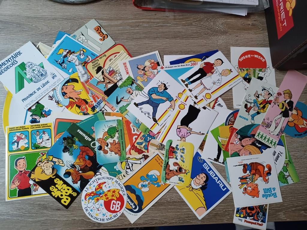 Lot van 64 stripstickers, Ophalen of Verzenden