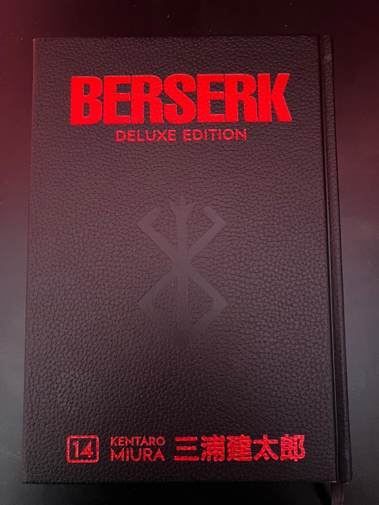 Berserk Deluxe Edition Volume 14, Boeken, Strips | Comics, Zo goed als nieuw, Meerdere comics, Japan (Manga), Ophalen of Verzenden