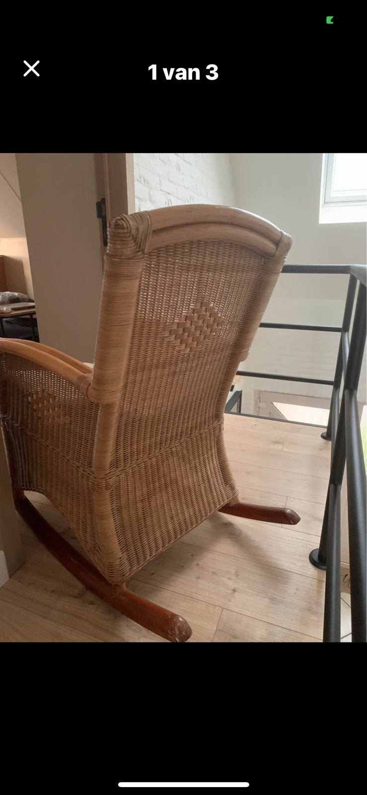 Fauteuil à bascule en rotin - très bon état, Maison & Meubles, Chaises, Enlèvement, Comme neuf