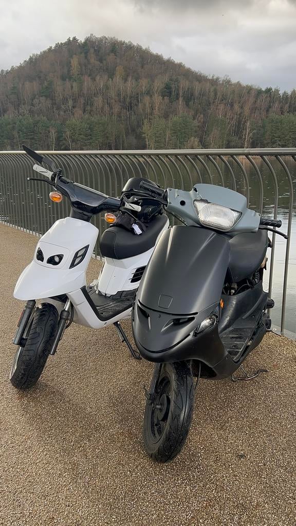 Peugeot zenith 70cc met papieren of GOED Bod, Fietsen en Brommers, Scooters | Yamaha, Ophalen, Overige modellen, Klasse B (45 km/u)