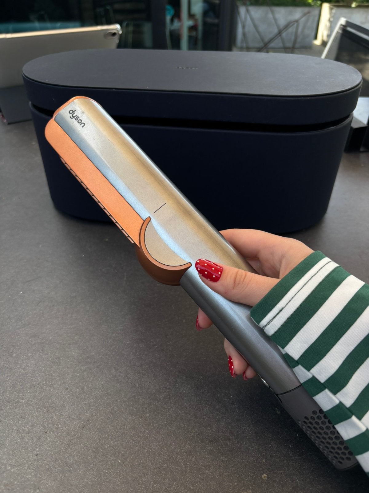 Dyson Airstrait, Handtassen en Accessoires, Uiterlijk | Haarverzorging, Ophalen of Verzenden, Zo goed als nieuw