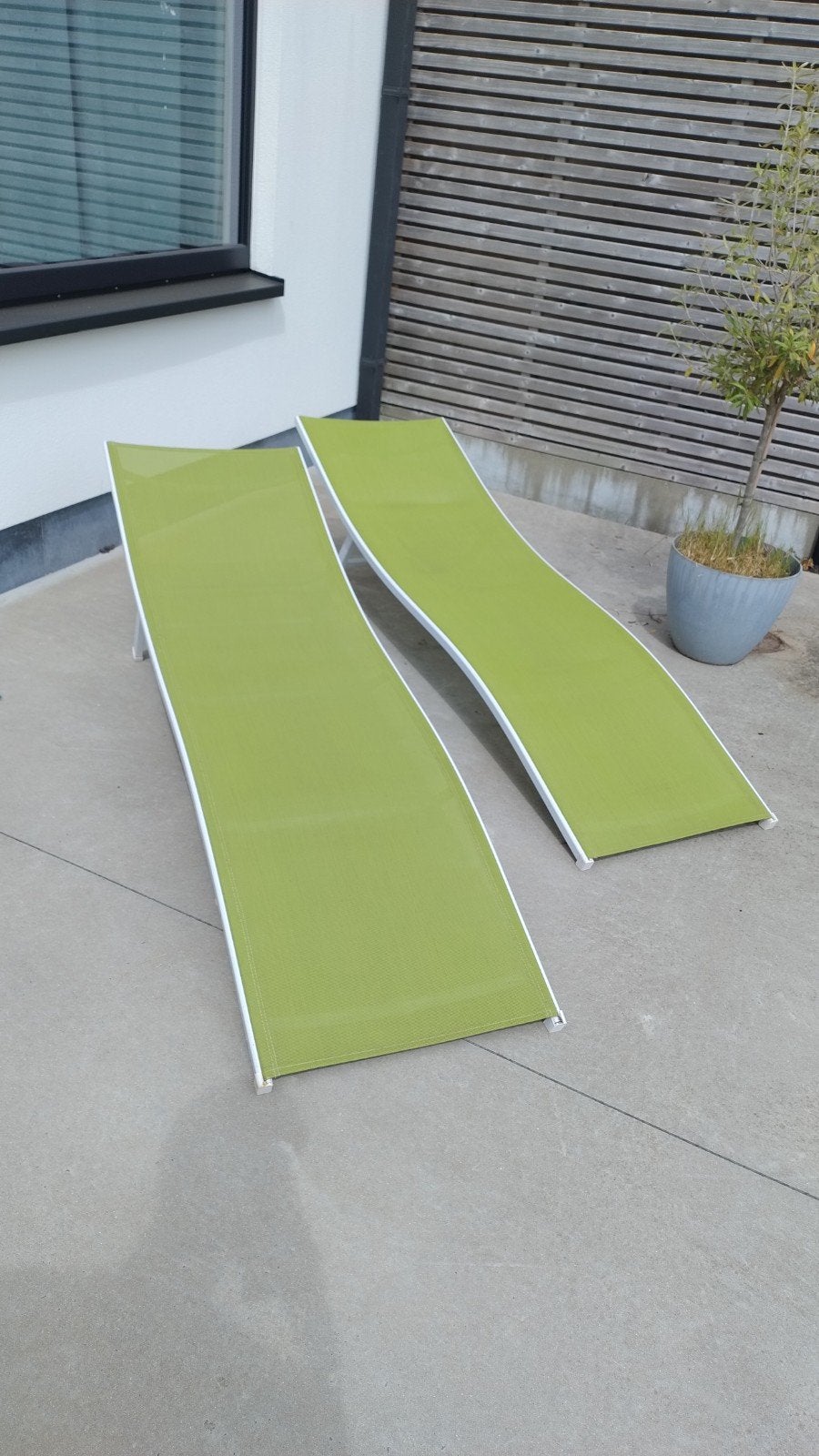 2 groene ligbedden, Tuin en Terras, Ophalen, Gebruikt