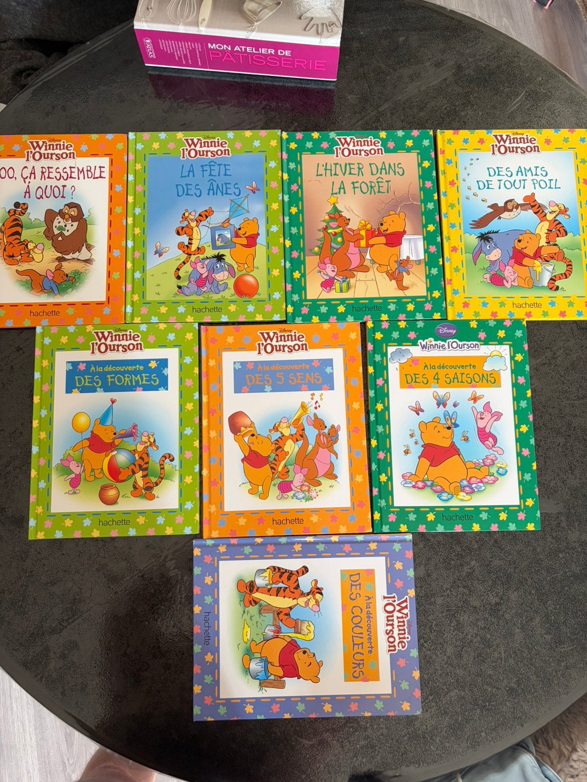 Livre a lire winnie l’ourson et livre ardoise mickey, Enlèvement, Utilisé