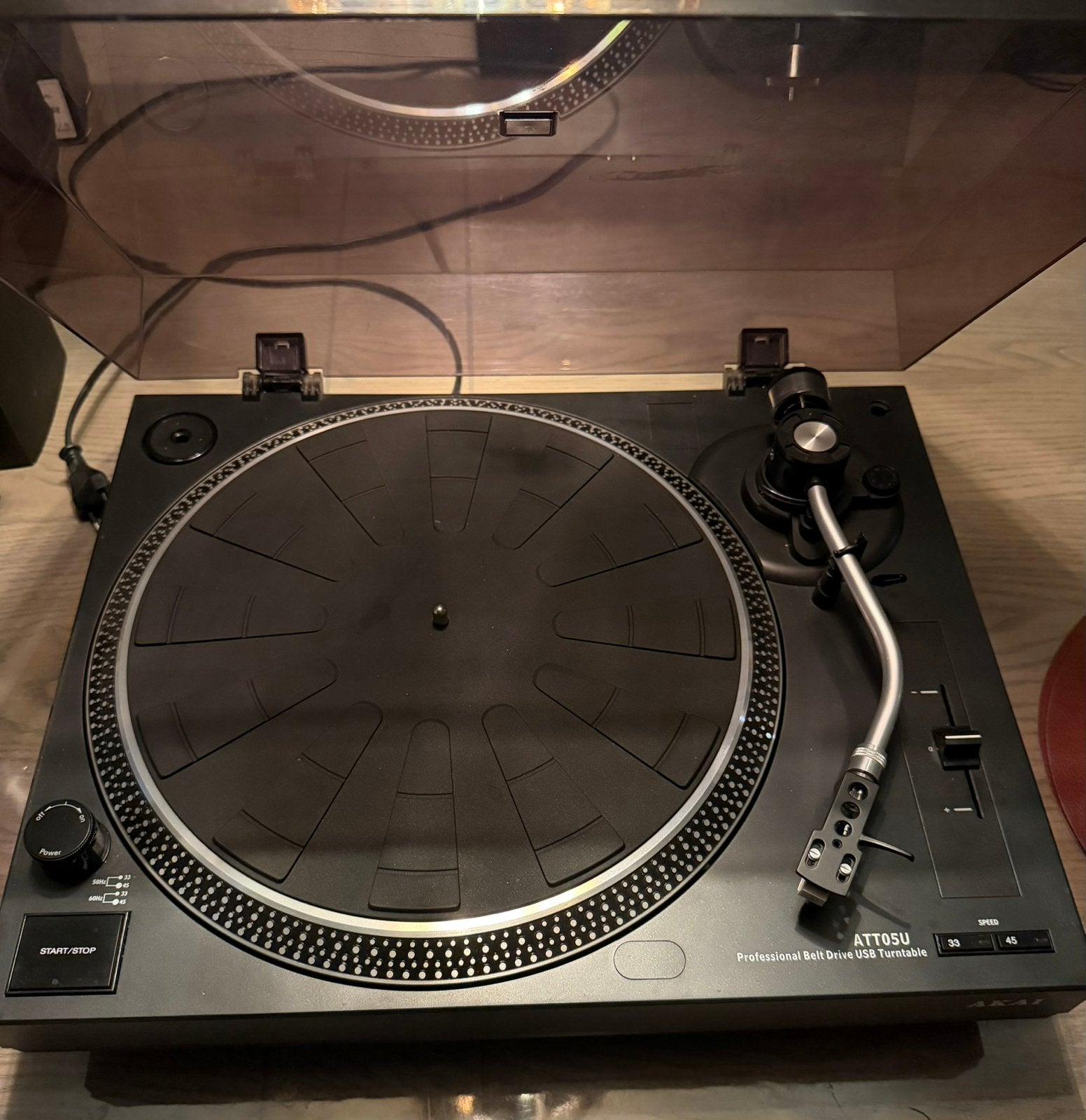 Platine à entraînement par courroie Akai ATT05U USB, TV, Hi-fi & Vidéo, Tourne-disque, Enlèvement, Utilisé, Akai