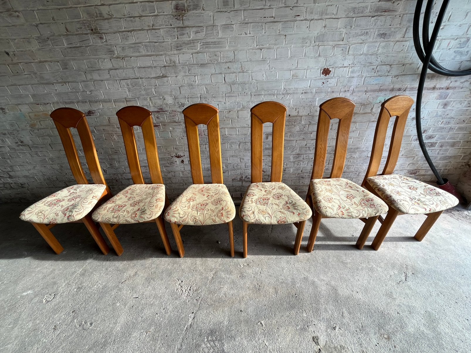 Chaises, Ophalen, Gebruikt