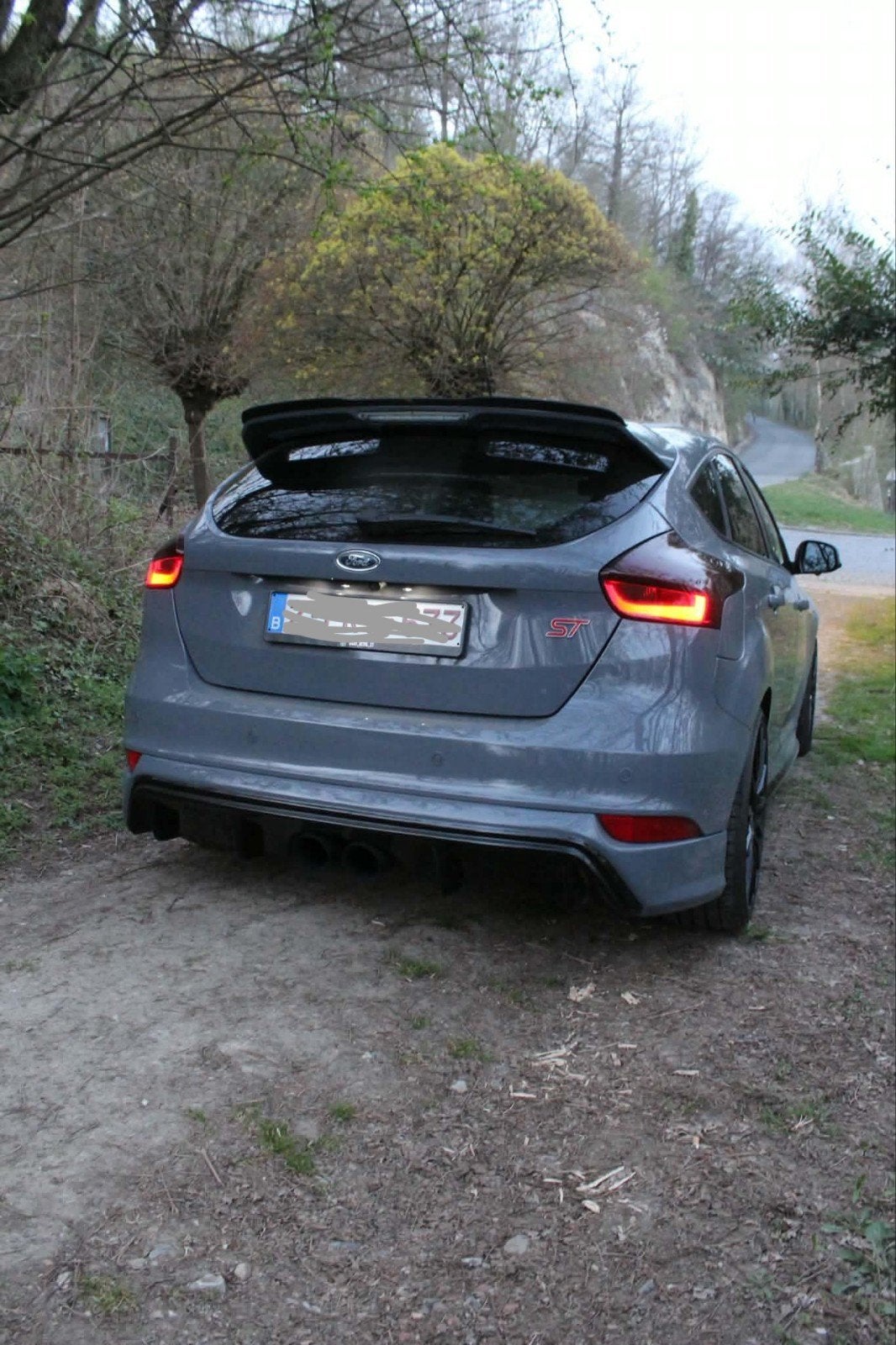 Ford Focus 2.0 ST, Autos, Focus, Euro 5, Boîte manuelle, Noir