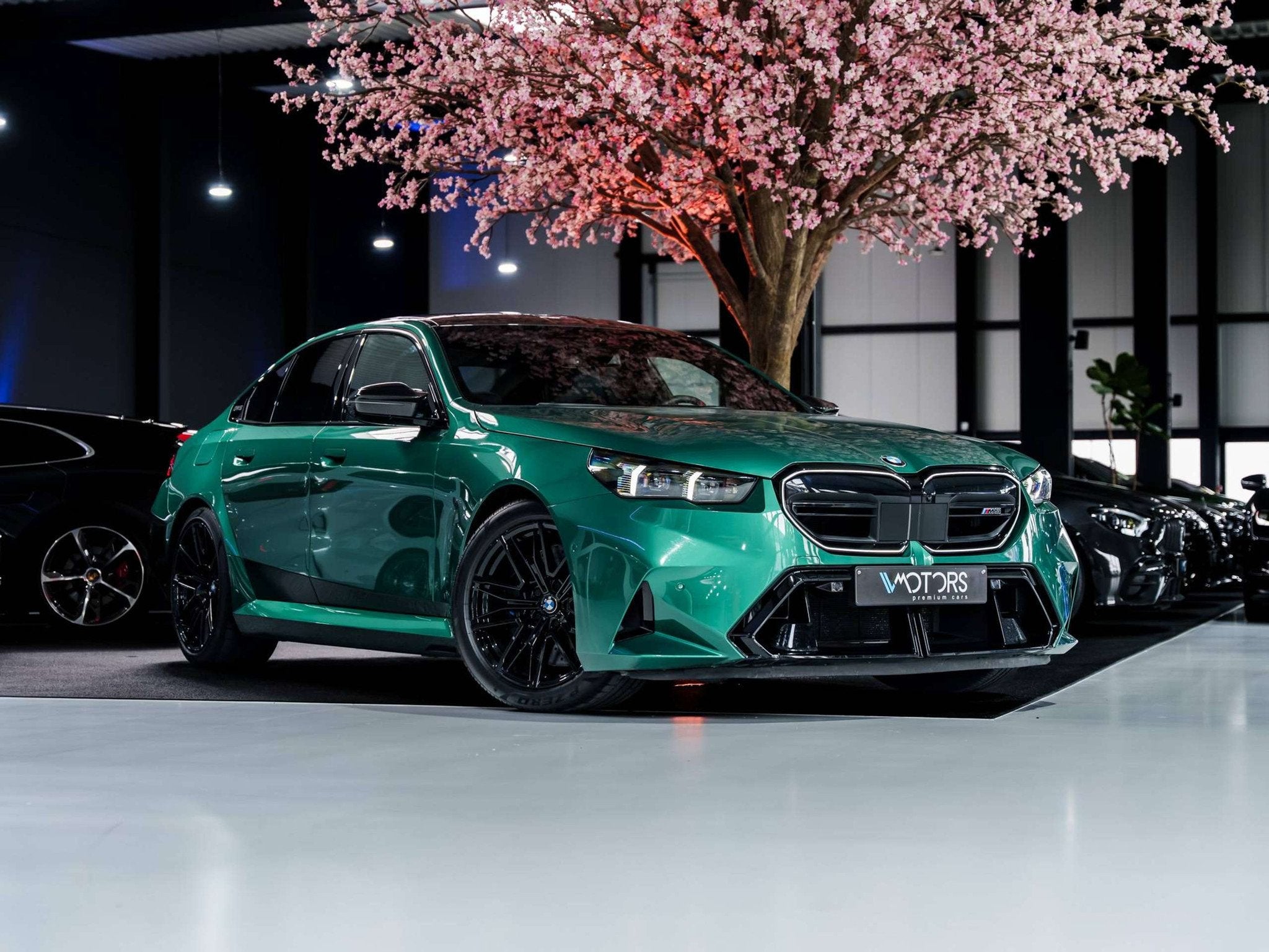 BMW M5 M5 PHEV 4.4 - M Drive Pro - M Carbon - Bowers & Wilki, Autos, Cuir, 4395 cm³, 4 portes, Entreprise