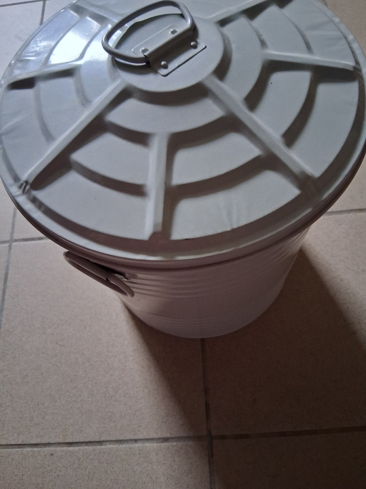 metalen opbergemmer met deksel h35 cm,be31 cm, Huis en Inrichting, Ophalen, Met deksel