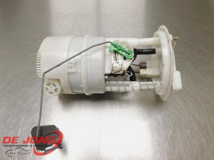 Pompe carburant électrique d'un Renault Twingo, Renault, -, 3 mois de garantie, Utilisé