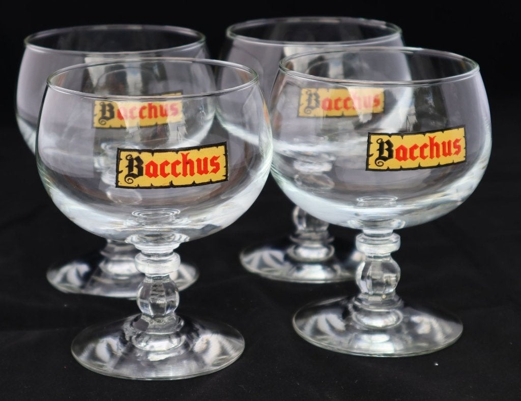 Set de 4 verres à bière Bacchus Vintage, Collections, Marques de bière, Comme neuf, Verre ou Verres, Autres marques, Enlèvement