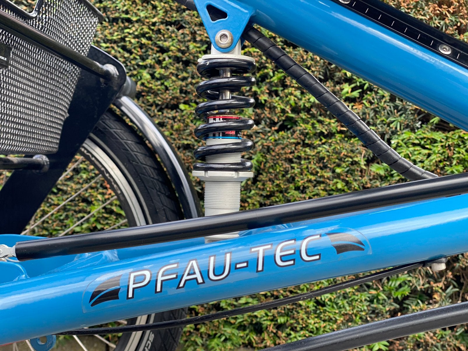 Driewielfiets Pfau Tec Scooter Trike e-bike Nieuw Staat, Fietsen en Brommers, Pfau tec, Verstelbare zitting, Velgrem, Ophalen of Verzenden