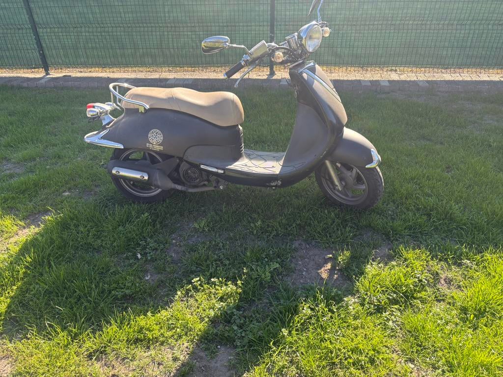 Sym 125 cc, Vélos & Vélomoteurs, Vélomoteurs & Scooters bridés, SYM, Enlèvement, Utilisé, Essence