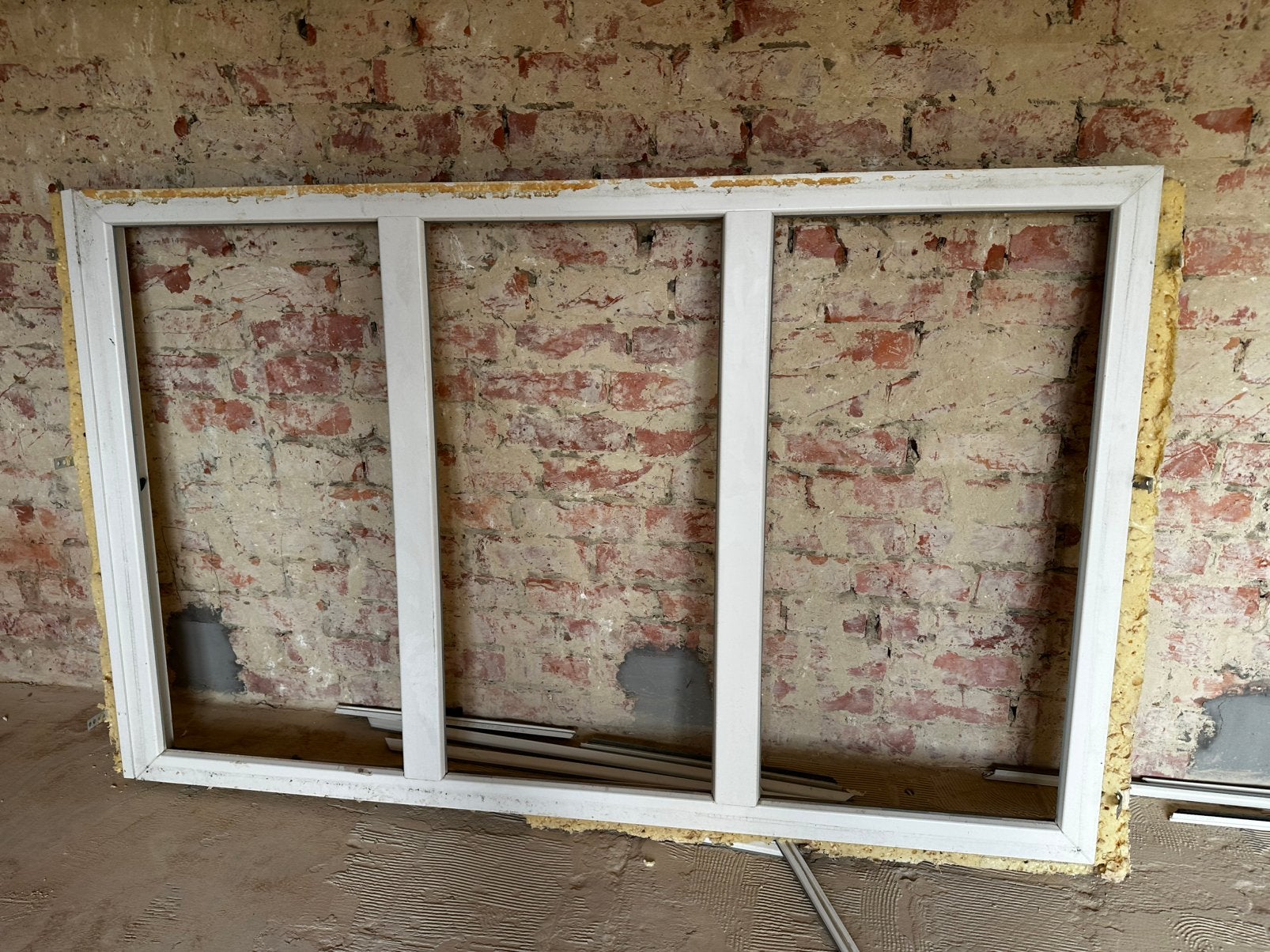 Vast wit raam pvc, Doe-het-zelf en Bouw, Raamkozijnen en Schuifdeuren, Ophalen, Gebruikt