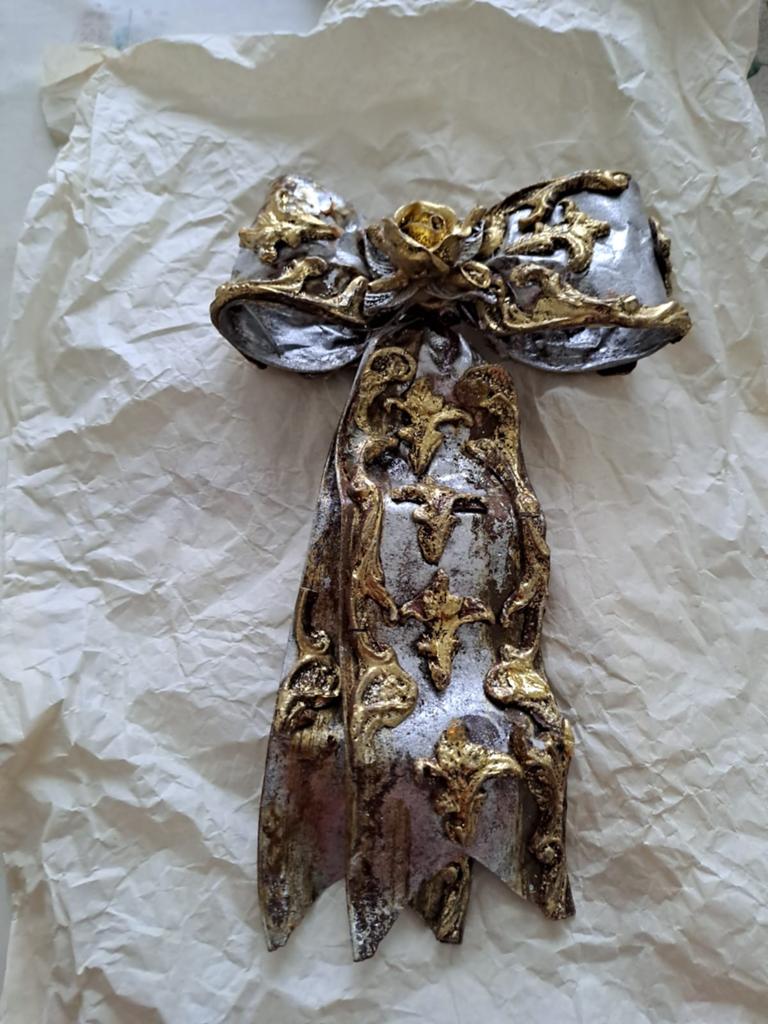 Antieke decoratieve strik, Antiek en Kunst, Curiosa en Brocante, Ophalen of Verzenden