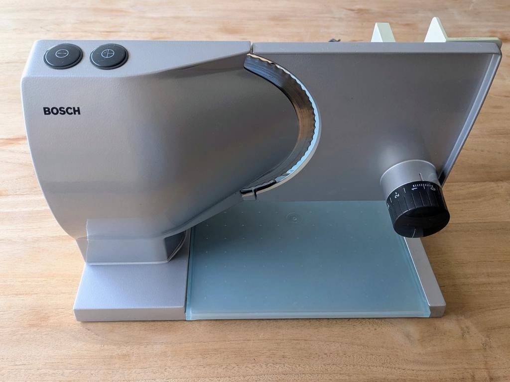 Bosch universele snijmachine, Enlèvement