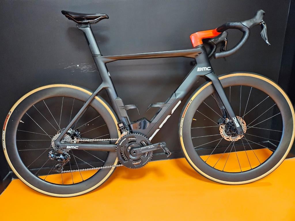 Machine à voyager dans le temps BMC r01 - Dura ace di2, Enlèvement, Hommes, Carbone, 26 pouces