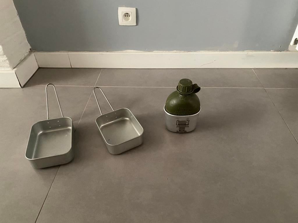 Leger materiaal, Ophalen