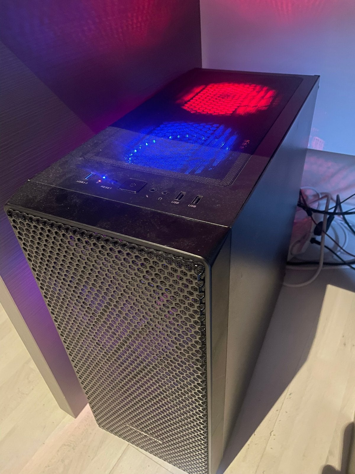 Game pc te koop zie foto s voor soecificaties, Ophalen