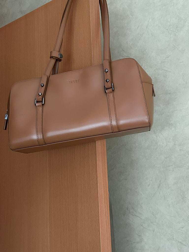 Sac à main Esprit, Bijoux, Sacs & Beauté, Sacs | Sacs Femme, Enlèvement, Comme neuf, Sac à main