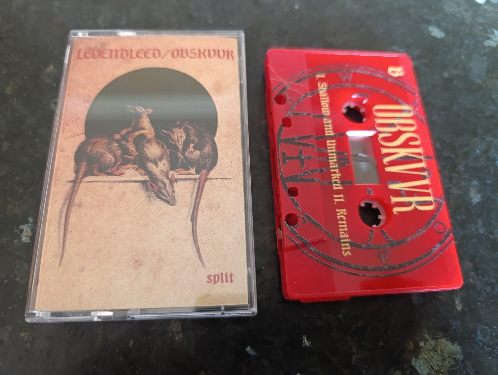 Cassette Mc Levendleed Obscuur nieuwstaat, Cd's en Dvd's, Cd's | Hardrock en Metal, Ophalen