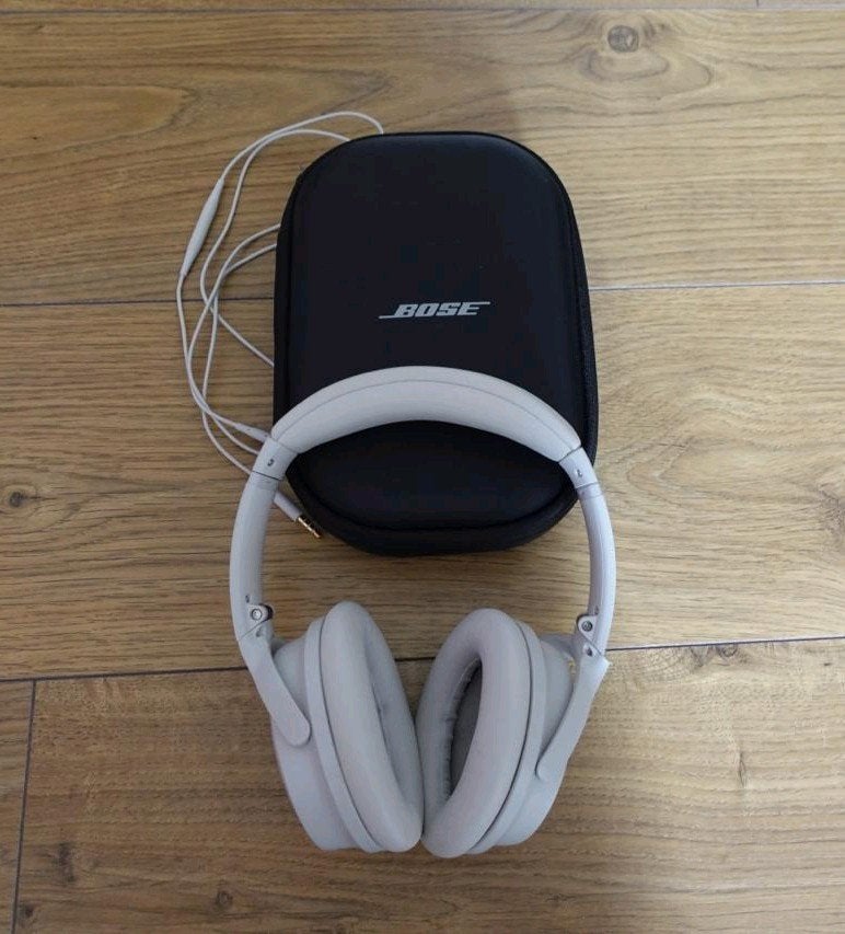 Casque Bose QuietComfort QC45, blanc, TV, Hi-fi & Vidéo, Casques audio, Enlèvement, Comme neuf