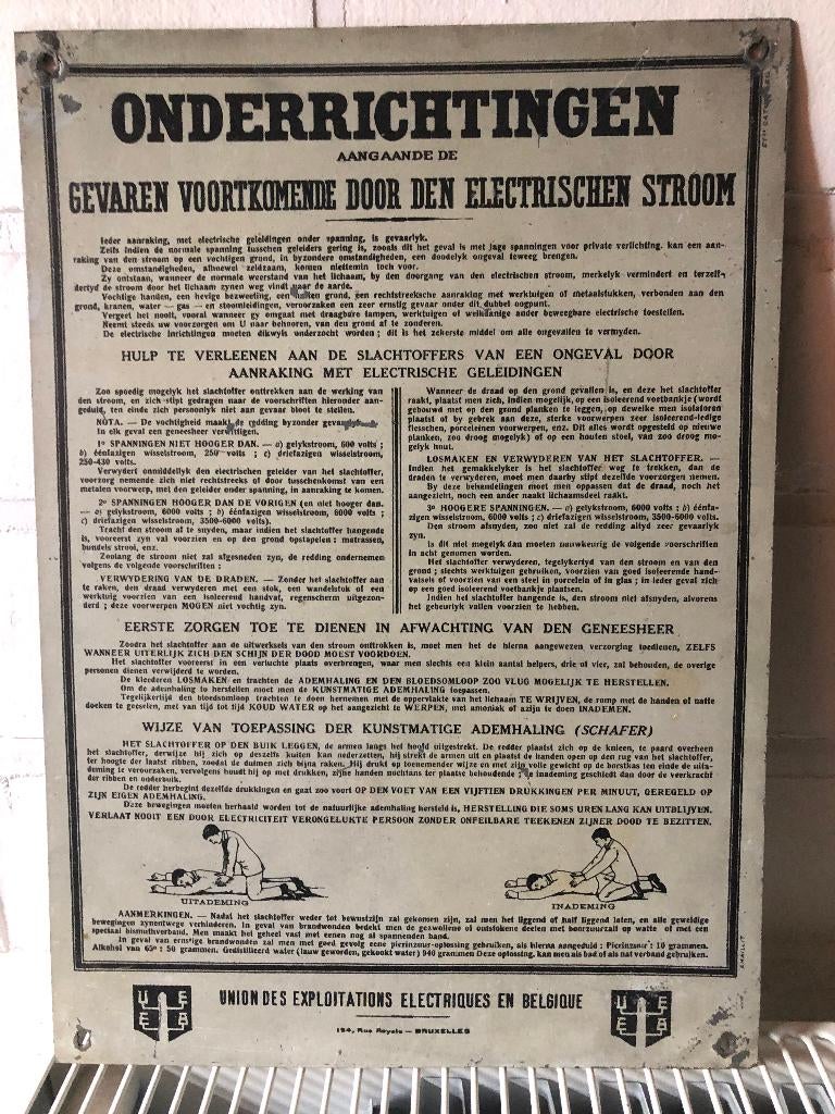 Zeer oud informatiebord 1949., Ophalen of Verzenden, Gebruikt