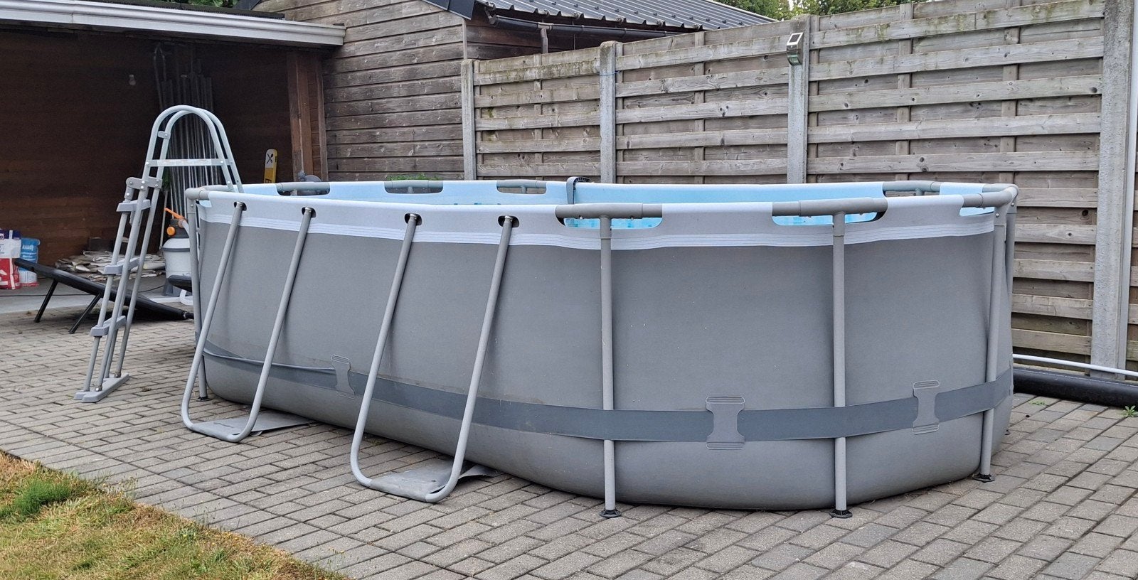Zwembad Bestway ca 4.3 x 2.3 x 1m, Tuin en Terras, Ophalen, Gebruikt, 200 tot 300 cm, 80 tot 120 cm