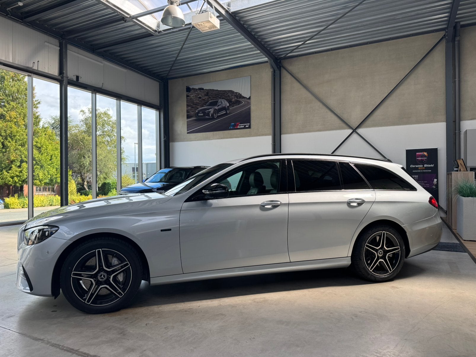 Mercedes E300de AMG-Line | 11/2020 | 63.000 km, Autos, Mercedes-Benz, Cuir, Argent ou Gris, Achat, Euro 6