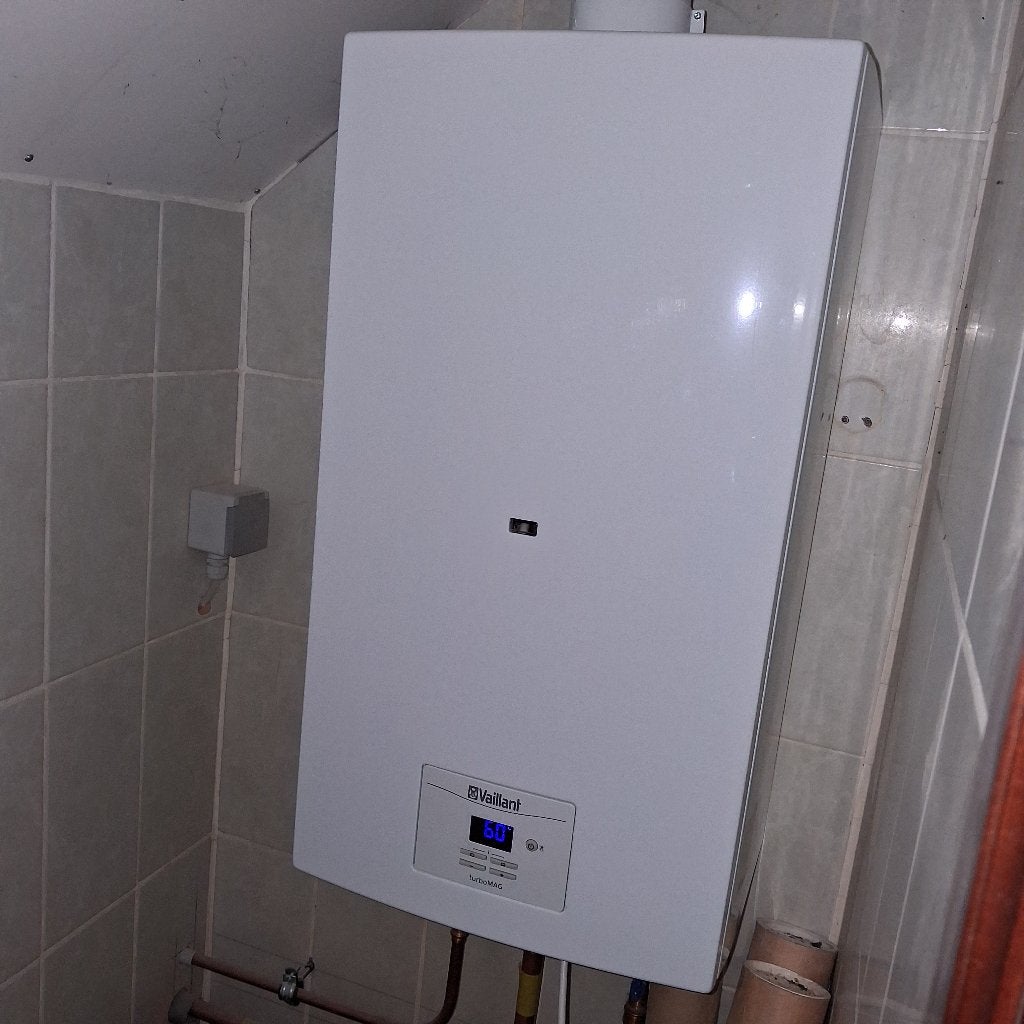 Vaillant doorstromer - turboMAG 145/1 T, Doe-het-zelf en Bouw, Ophalen, Gebruikt, Aardgas, Geiser