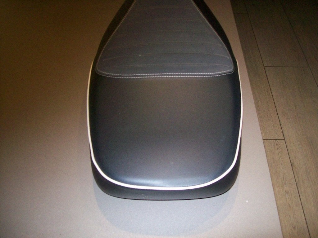 selle Vespa Supersport GTS/V, Enlèvement ou Envoi, Comme neuf, Selle, Vespa