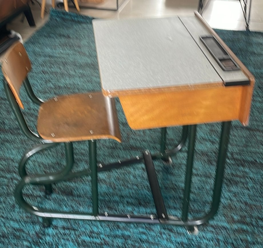 Bureau vintage voor kinderen, Maison & Meubles, Bureaux, Autres marques, Bureau d'écolier, 60 cm, Avec roues