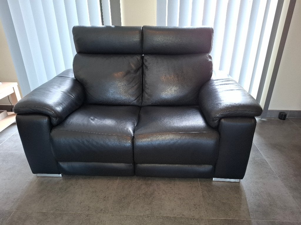 Salon cuir noir 3 + 2, Quatre personnes ou plus, Banc droit, Enlèvement, Utilisé