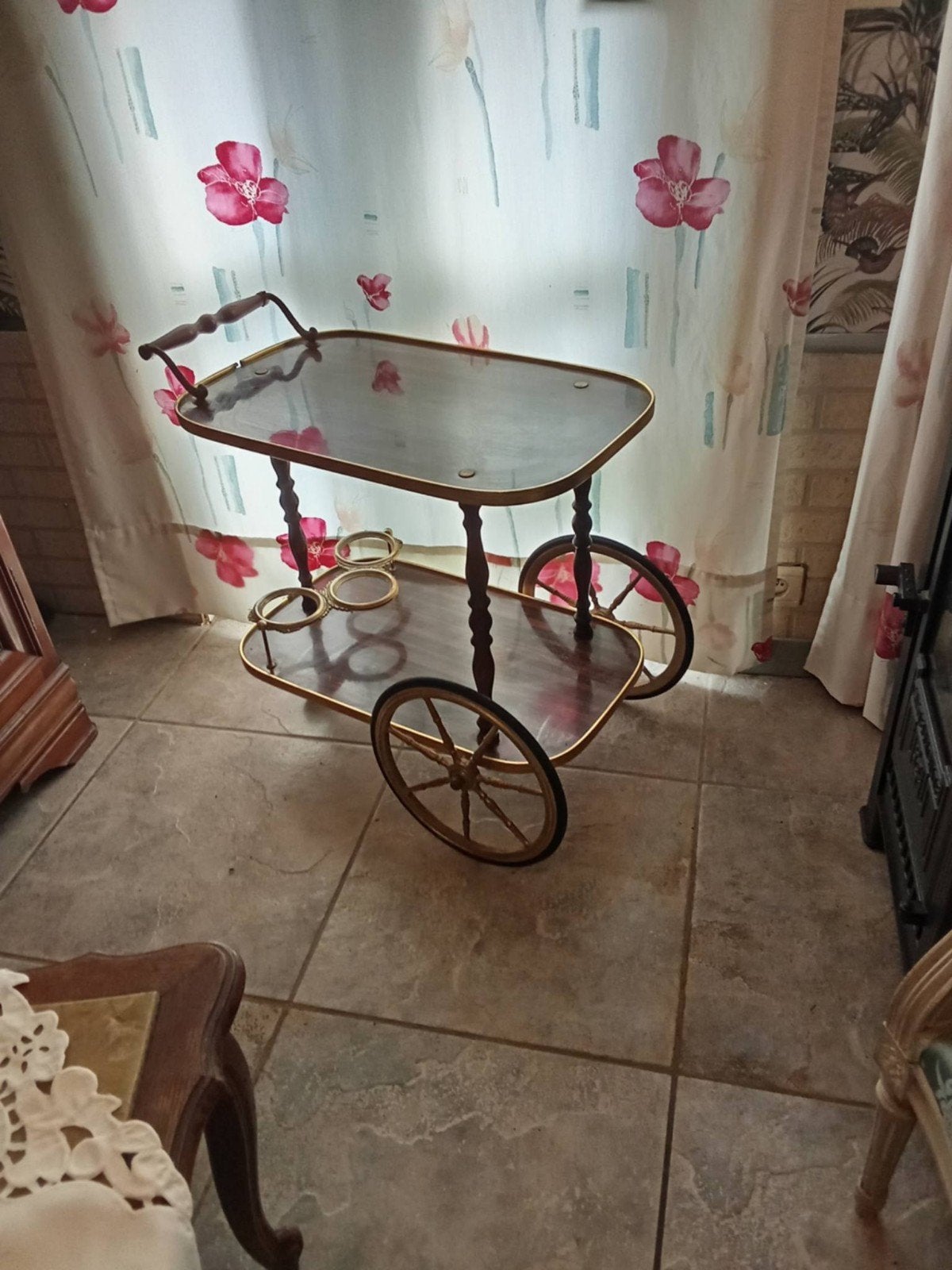 desserte vintage plateaux en formica année 70, Enlèvement